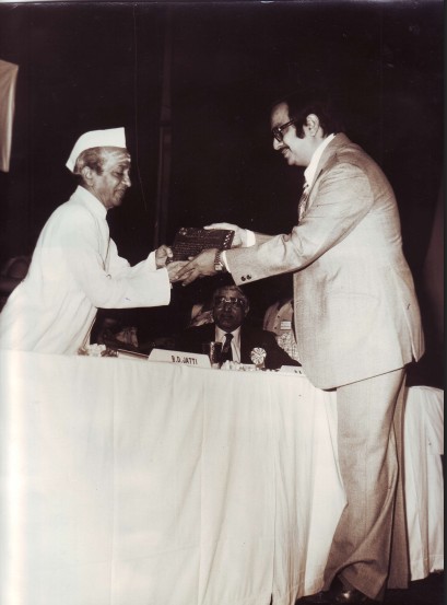 Shri Ashok M. Kadakia – Image 2